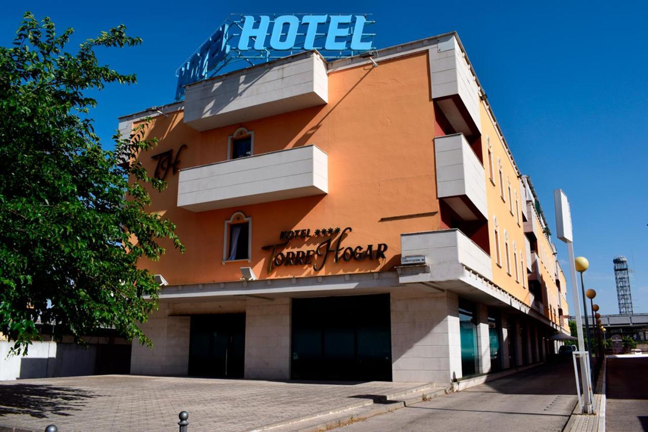 Aeropuerto Madrid Torre Hogar Premium Hotel Torrejón de Ardoz Exterior foto